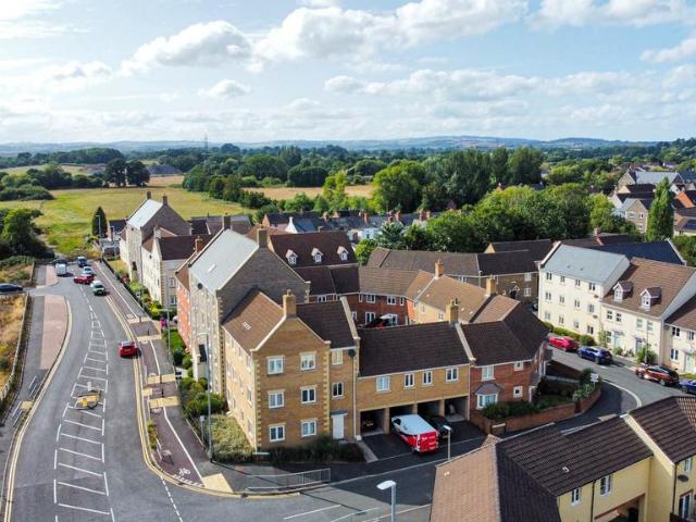Flat for sale in Norton Fitzwarren, Somerset