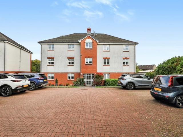 Flat for sale in Carriagehill, Paisley