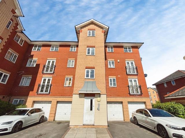 Flat for sale in Cardiff International Sports Village, Falcon Lodge