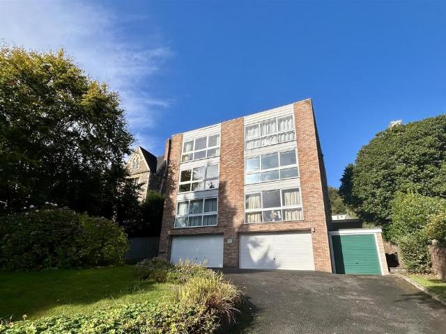 Flat for sale in Great Malvern, Forthampton