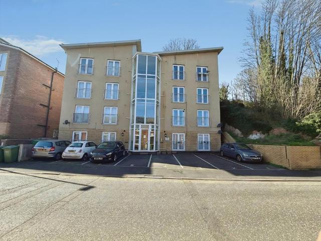 Flat for sale in Aggborough, Wyre Forest