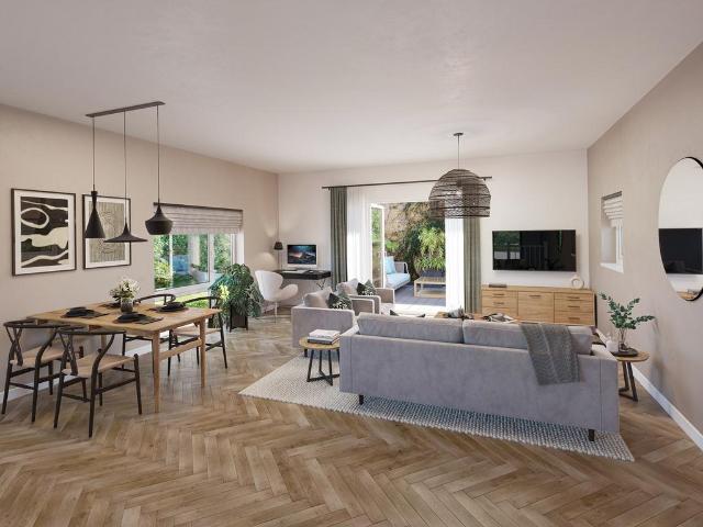 Flat for sale in Arbury, Cambridgeshire
