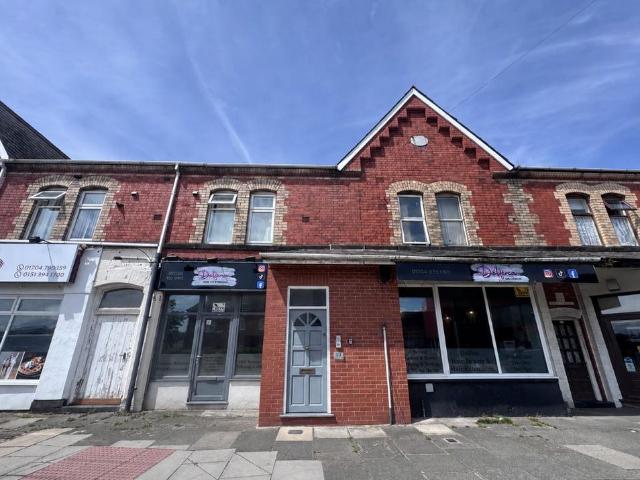 Flat for sale in Little Altcar, Sefton