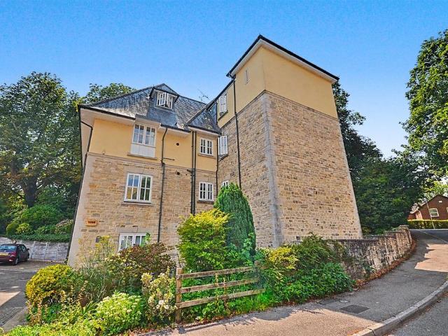 Flat for sale in Fordington