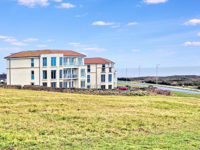 Flat for sale in Nottage, Porthcawl