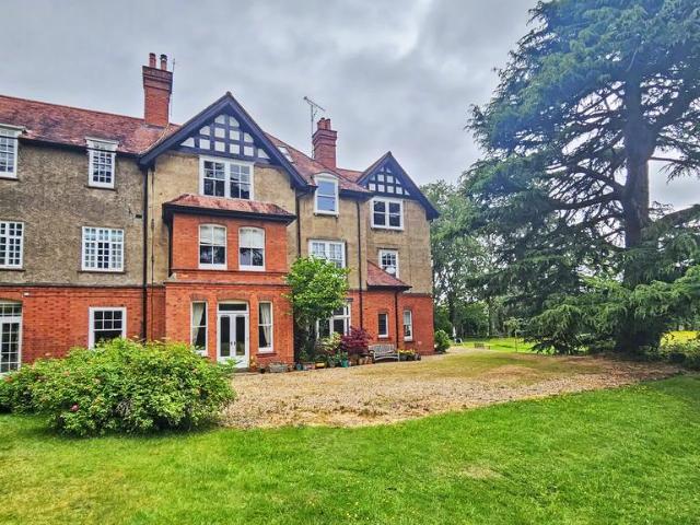 Flat for sale in Acton Scott, Shropshire