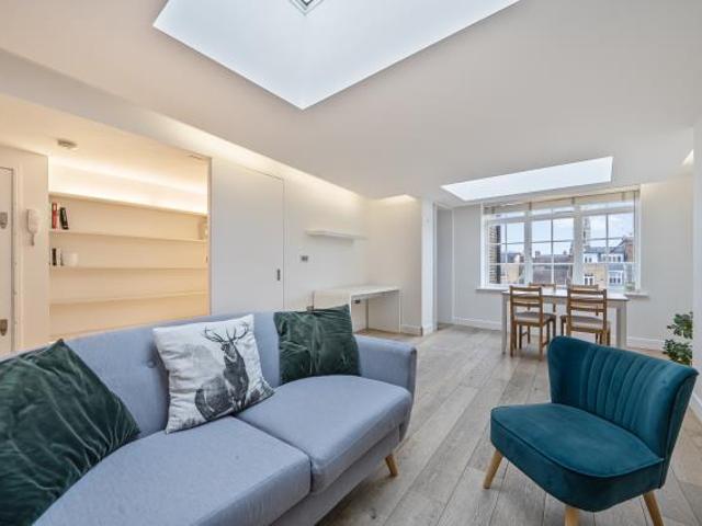 Flat for sale in Notting Hill, Greater London
