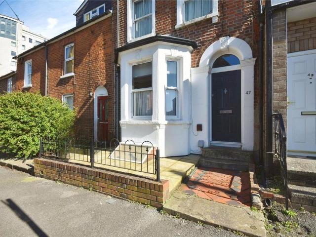 Flat for sale in Newtown, Reading