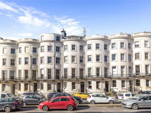 Flat for sale in Brunswick
