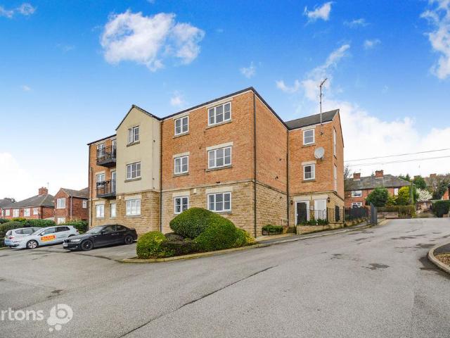Flat for sale in Richmond Park, Kimberworth