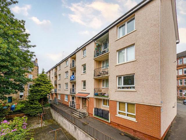 Flat for sale in North Kelvinside, Maryhill
