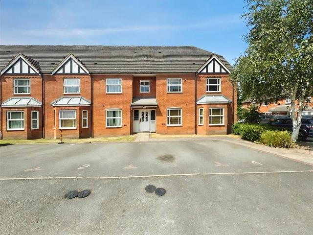 Flat for sale in Moseley, West Midlands