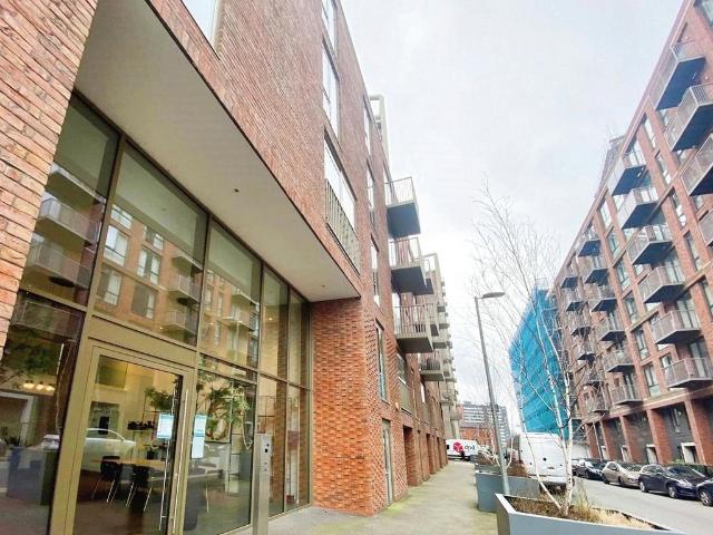 Flat for sale in Ordsall, Salford