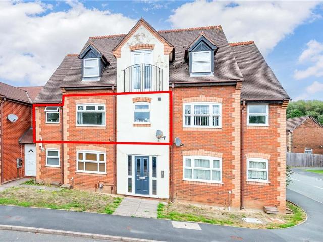 Flat for sale in Aqueduct, Dawley