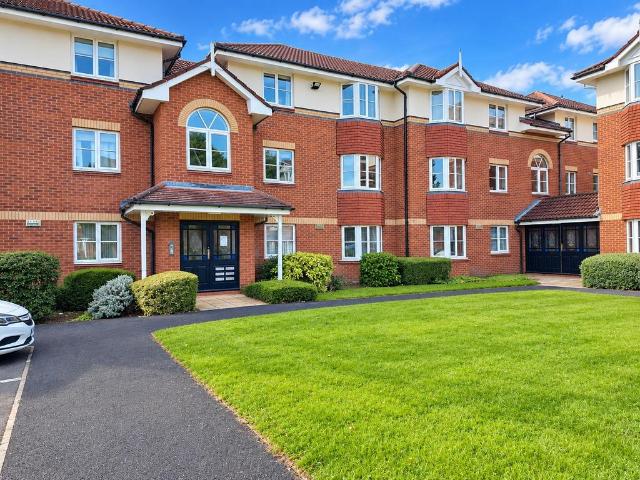 Flat for sale in Summerfields Village Centre, Wilmslow
