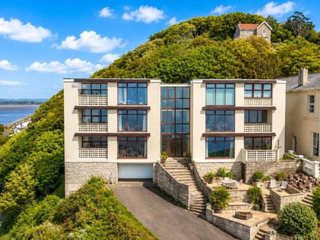 Flat for sale in Weston-super-mare, North Somerset