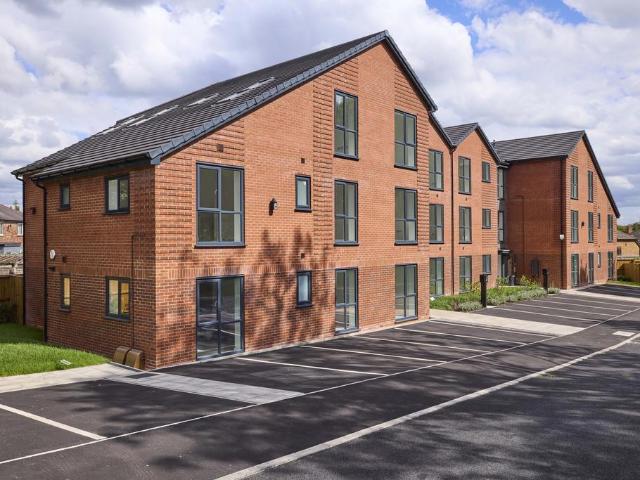 Flat for sale in Kirkhams, Bury