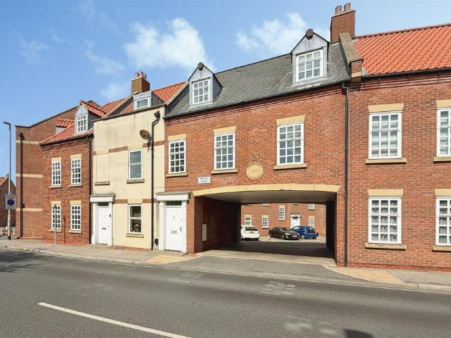 Flat for sale in Beverley, East Riding Of Yorkshire