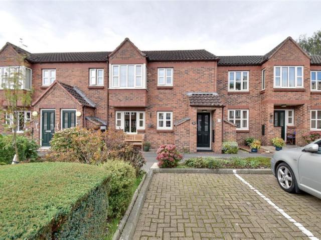 Flat for sale in Northallerton, York and North Yorkshire