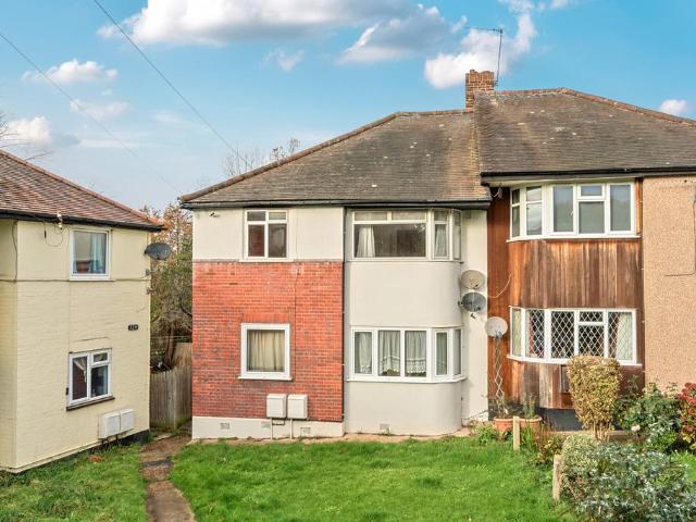 Flat for sale in London Borough of Lewisham, Greater London