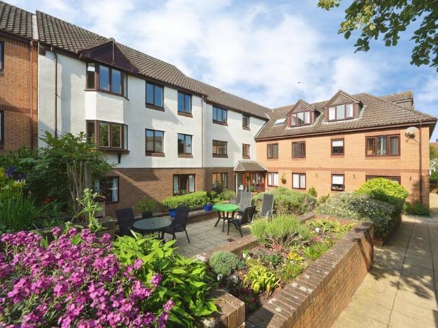 Flat for sale in Lower Morton, South Gloucestershire