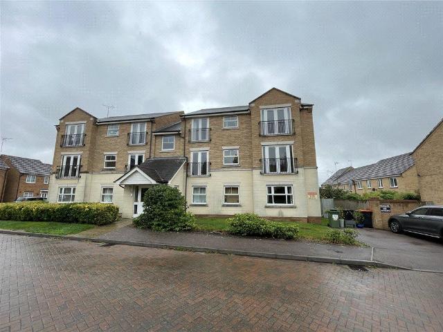 Flat for sale in Leighton-Linslade, Leighton Buzzard
