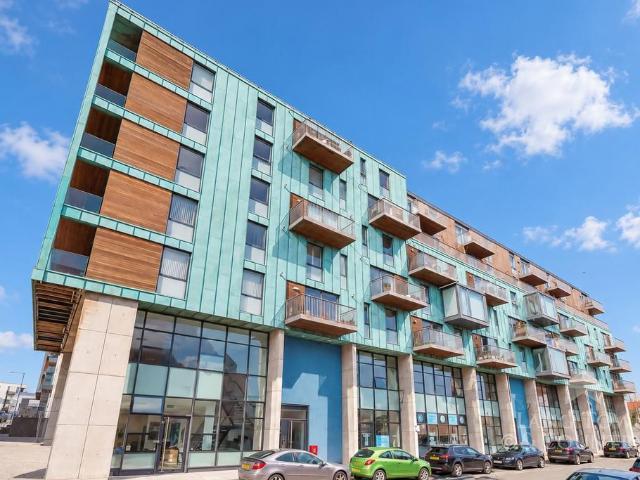 Flat for sale in Millbay, Plymouth