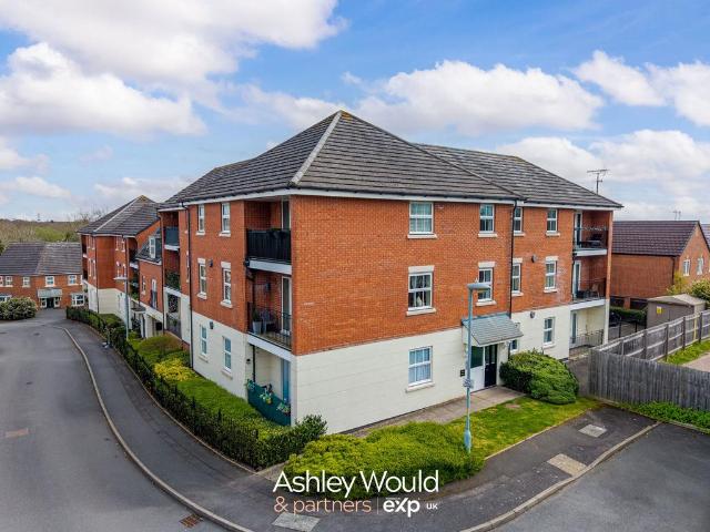 Flat for sale in Frankley, West Midlands