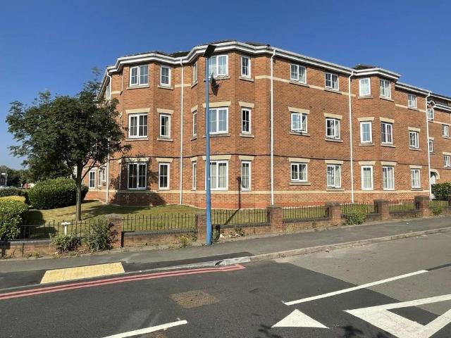 Flat for sale in Horseley Heath, Tipton