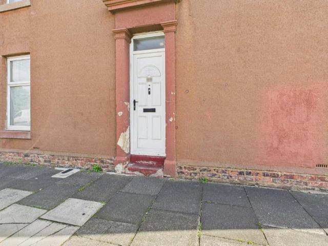 Flat for sale in Chirton, North Shields
