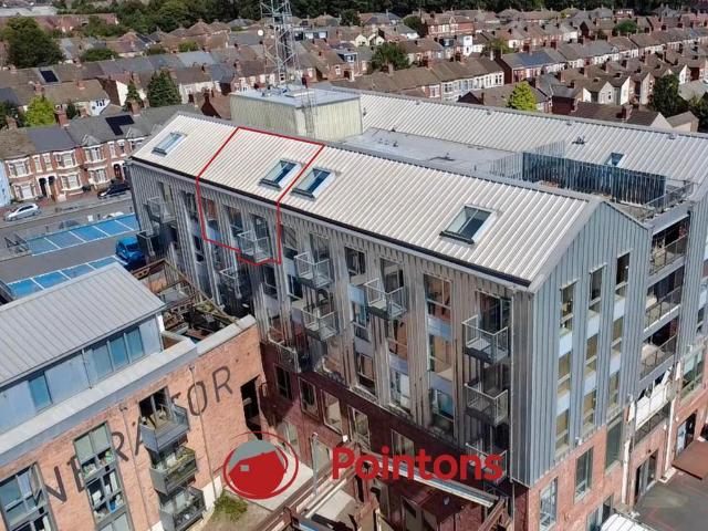 Flat for sale in Hillfields, West Midlands