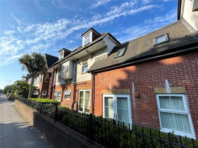 Flat for sale in Winton, Bournemouth