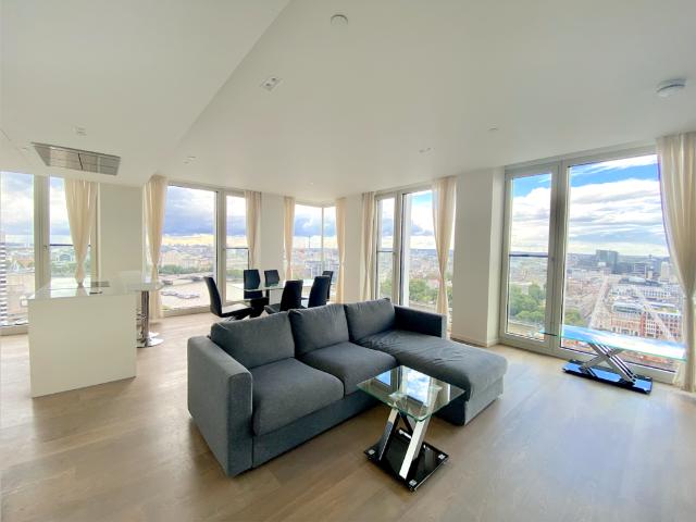Flat for sale in Greater London