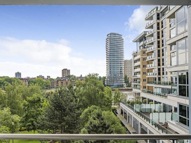 Flat for sale in Imperial Wharf, Greater London