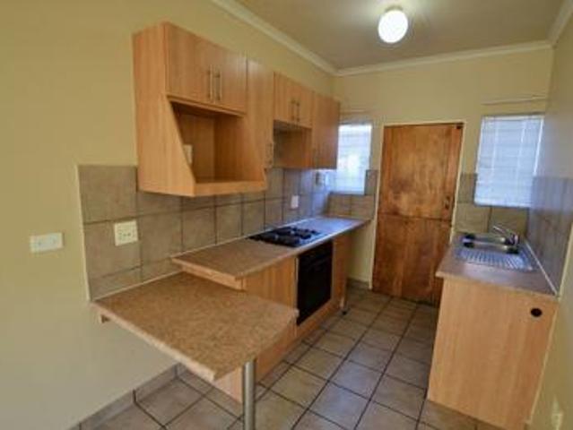 Apartment for sale in Oranjeville, Free State