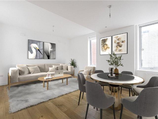 Flat for sale in Finsbury, Greater London