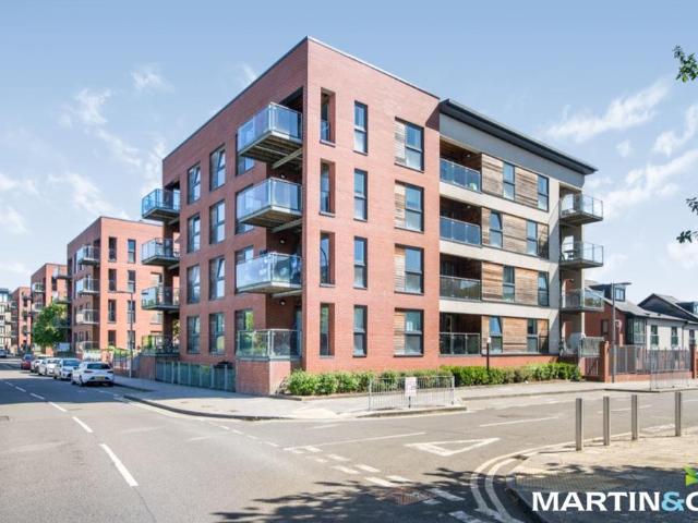 Flat for sale in Edgbaston, West Midlands