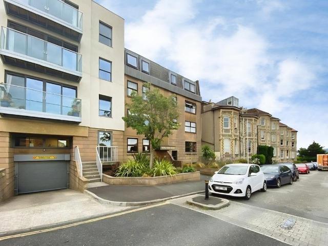 Flat for sale in Clifton Village, Bristol
