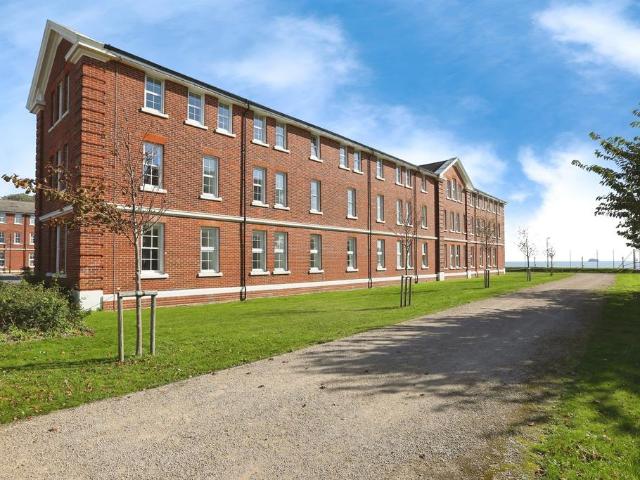Flat for sale in Clayhall, Middlecroft