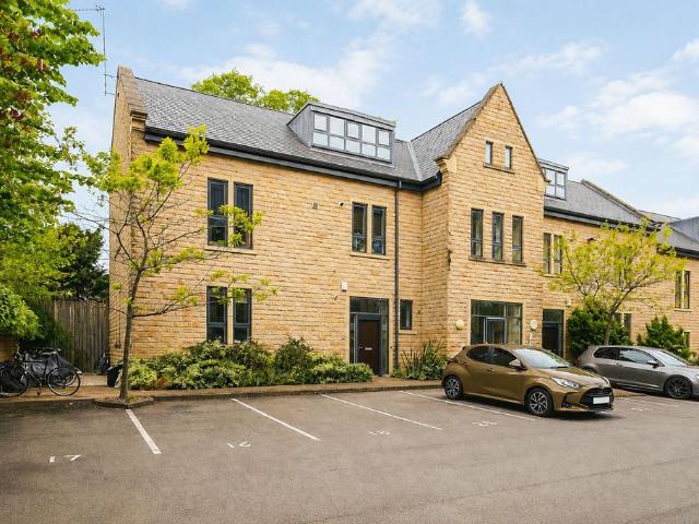 Flat for sale in Nether Edge, South Yorkshire