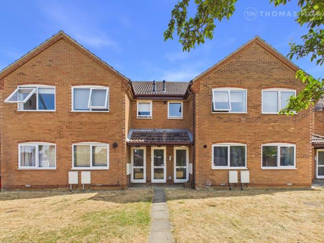 Flat for sale in Huntingdon, Cambridgeshire
