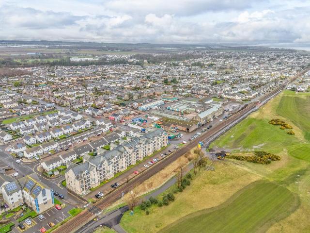 Flat for sale in Carnoustie