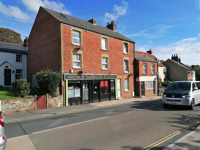 Flat for sale in Carisbrooke, Isle Of Wight