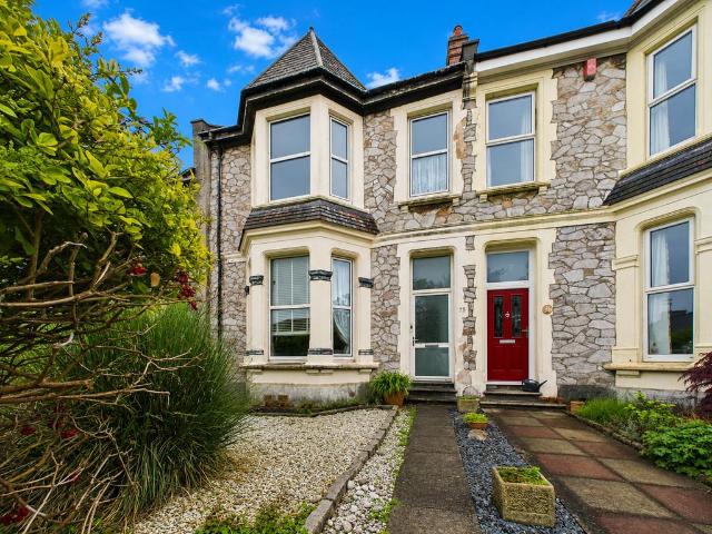Flat for sale in Stoke, Plymouth