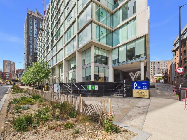 Flat for sale in City Centre, South Yorkshire