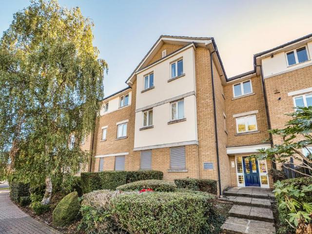 Flat for sale in London Borough of Harrow, Greater London