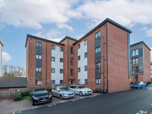 Flat for sale in Rednal, West Midlands