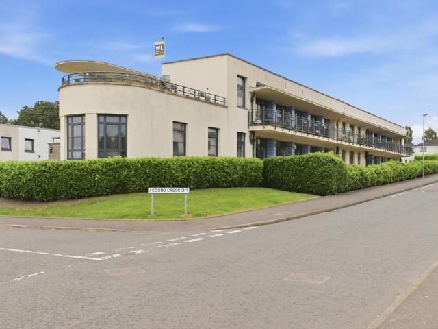 Flat for sale in Hawkhead, Glenburn
