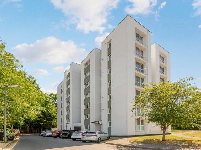 Flat for sale in Blackhills, Surrey