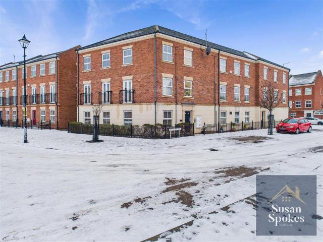 Flat for sale in Westoe, South Shields